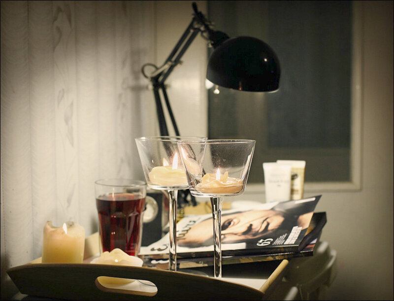 Candles on a Tray — Black