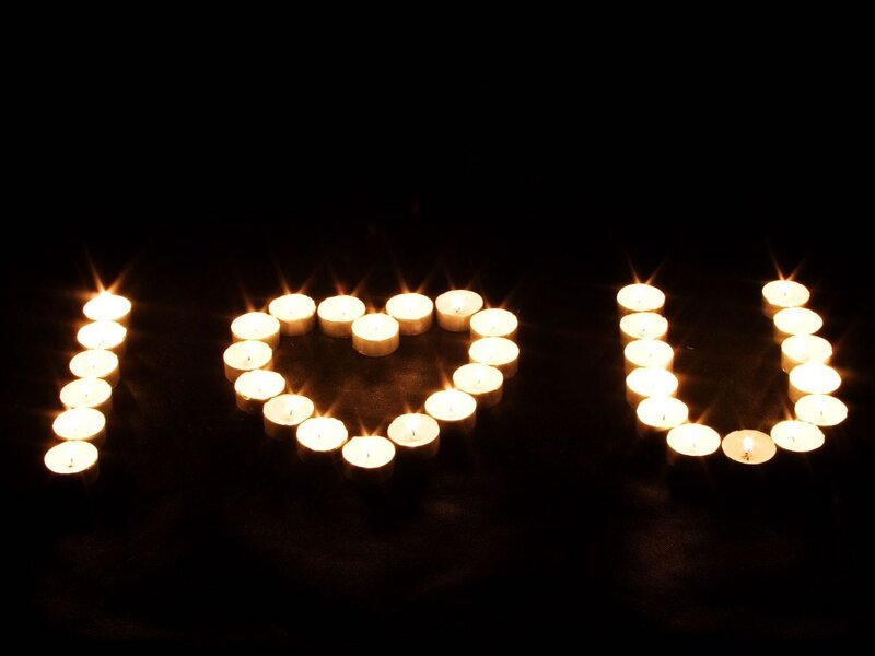 candles spelling I love you