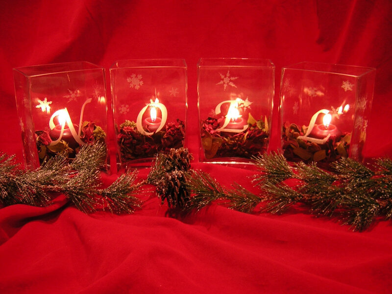 Candles Spelling NOEL