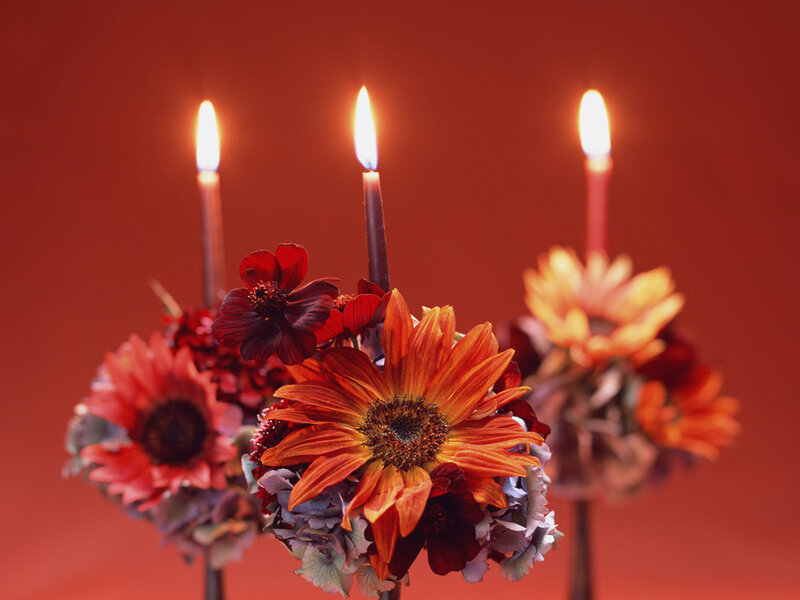 Candles with Flowers — Red