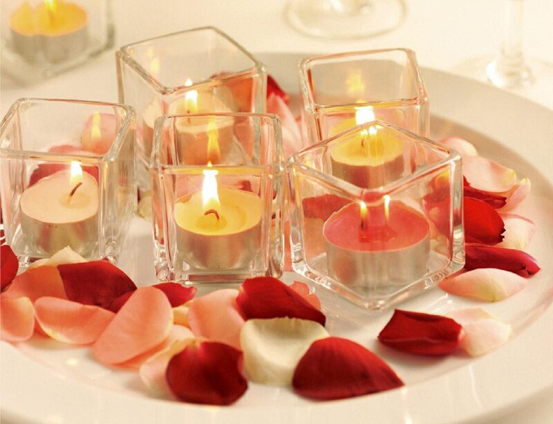 Candles with Rose Petals — Red