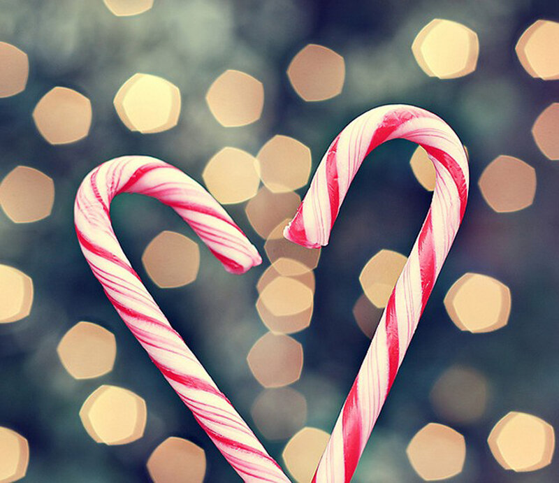Candy Canes Forming Heart — Red
