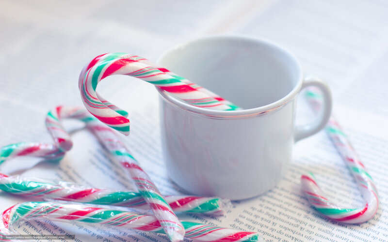 Candy canes with a mug