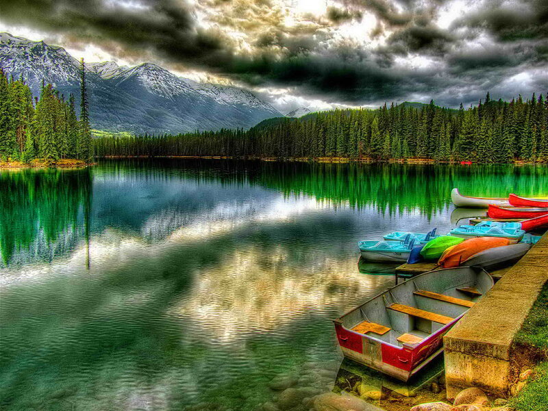 Canoes at Mountain Lake — Green