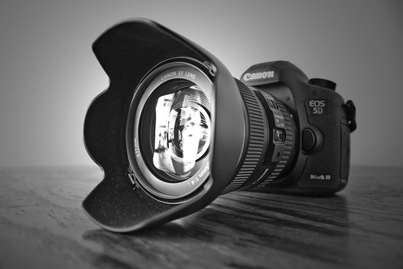 Canon DSLR camera with lens
