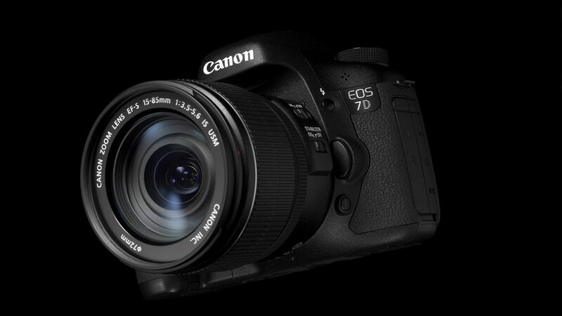 Canon EOS 7D Camera — Black, Dramatic, Photograph, Camera Lens