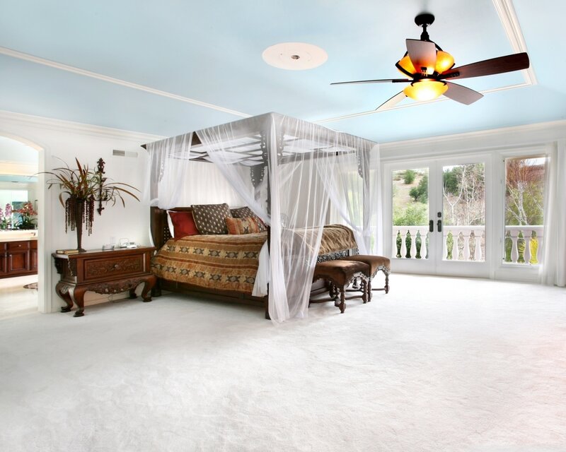Canopy Bed in Bedroom — White