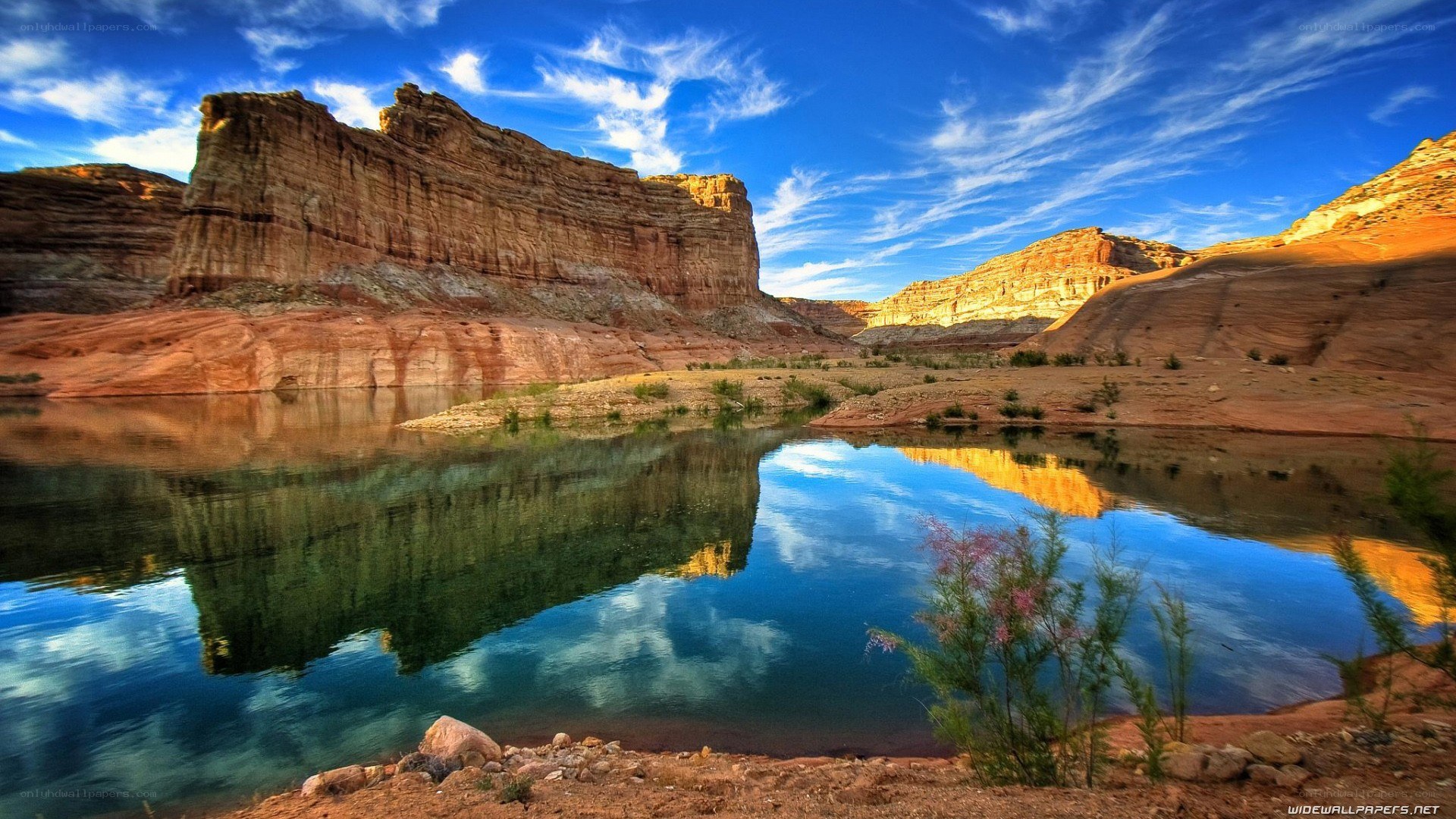 Canyon lake reflection
