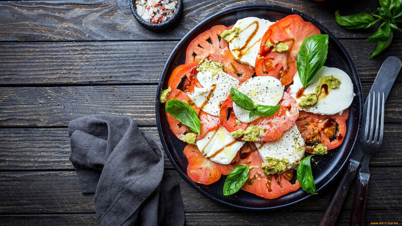 Caprese Salad on Plate — Black