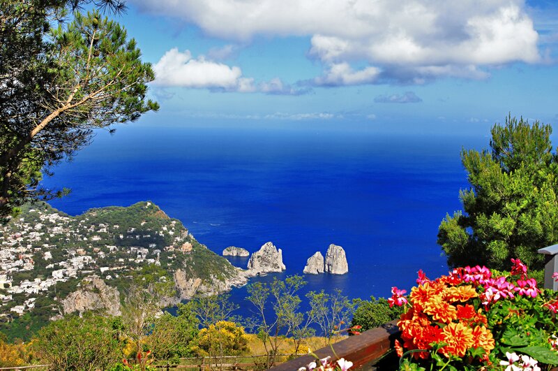 Capri Island Cliffs — Blue