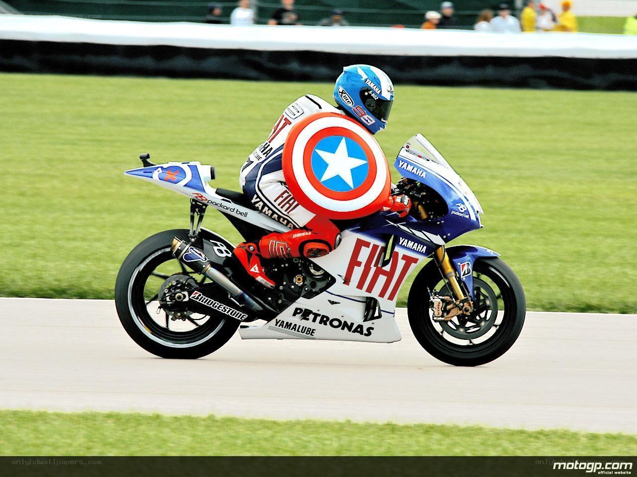 Captain America-themed motorcycle racer
