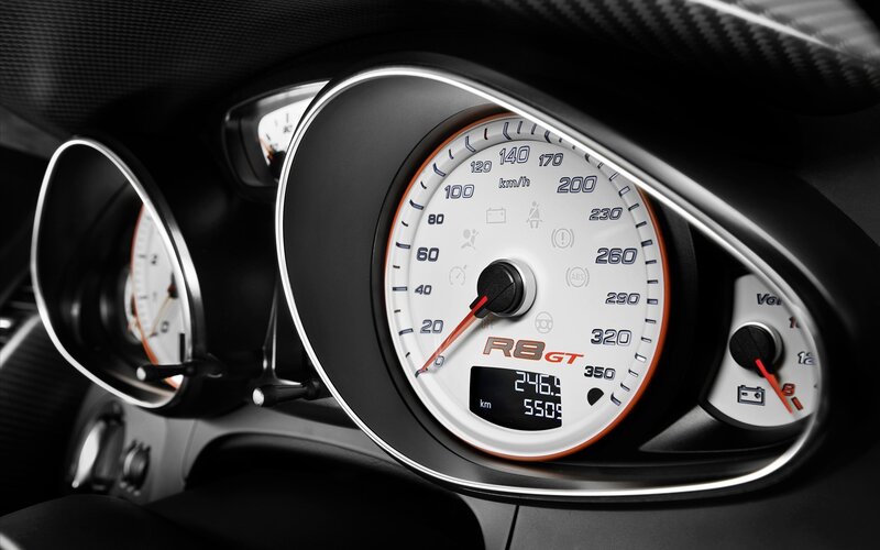 Car Dashboard — Black, Technical