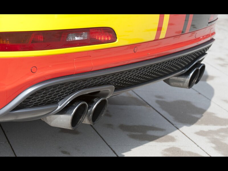 car exhaust and rear bumper