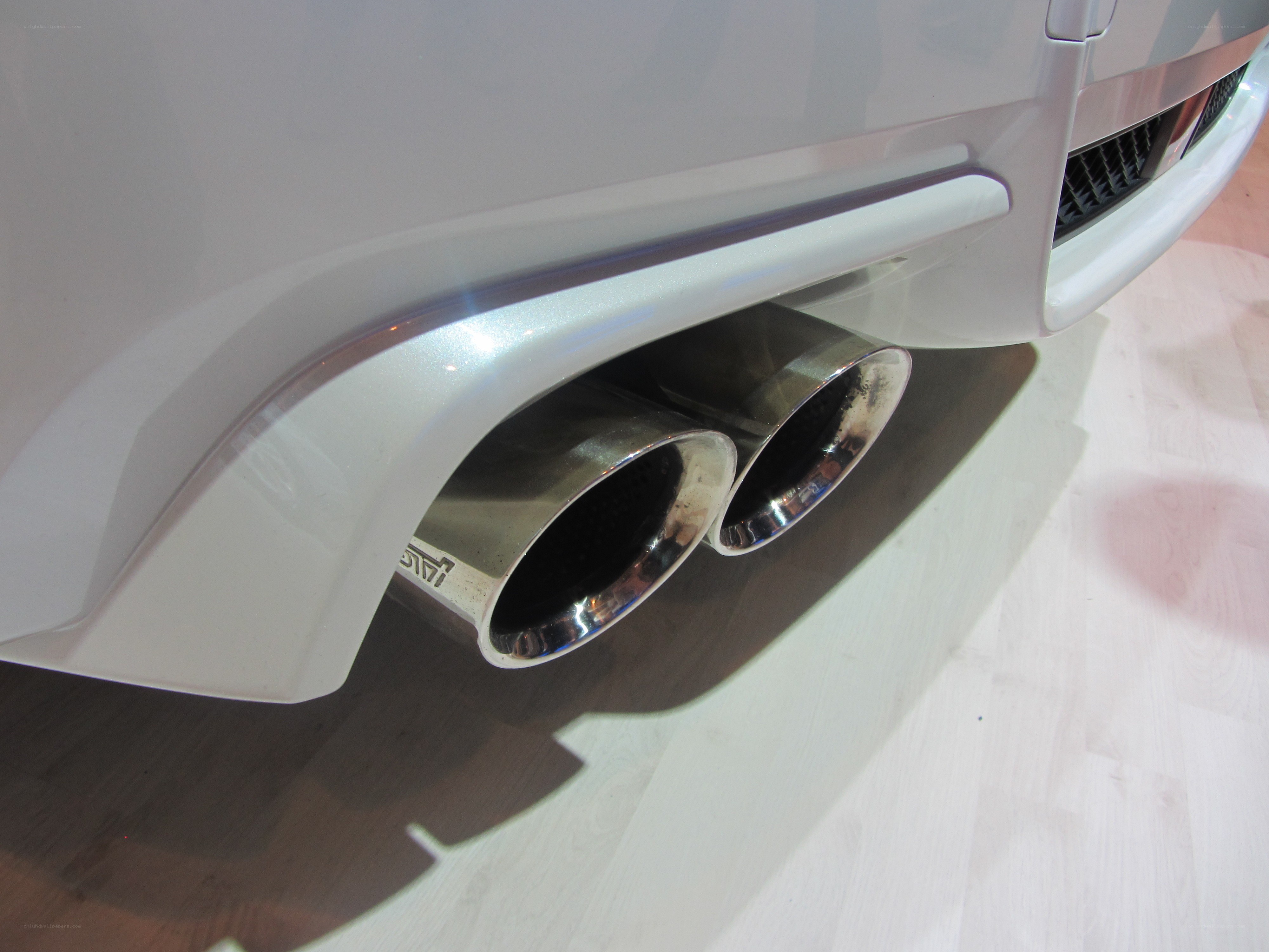 car exhaust pipes