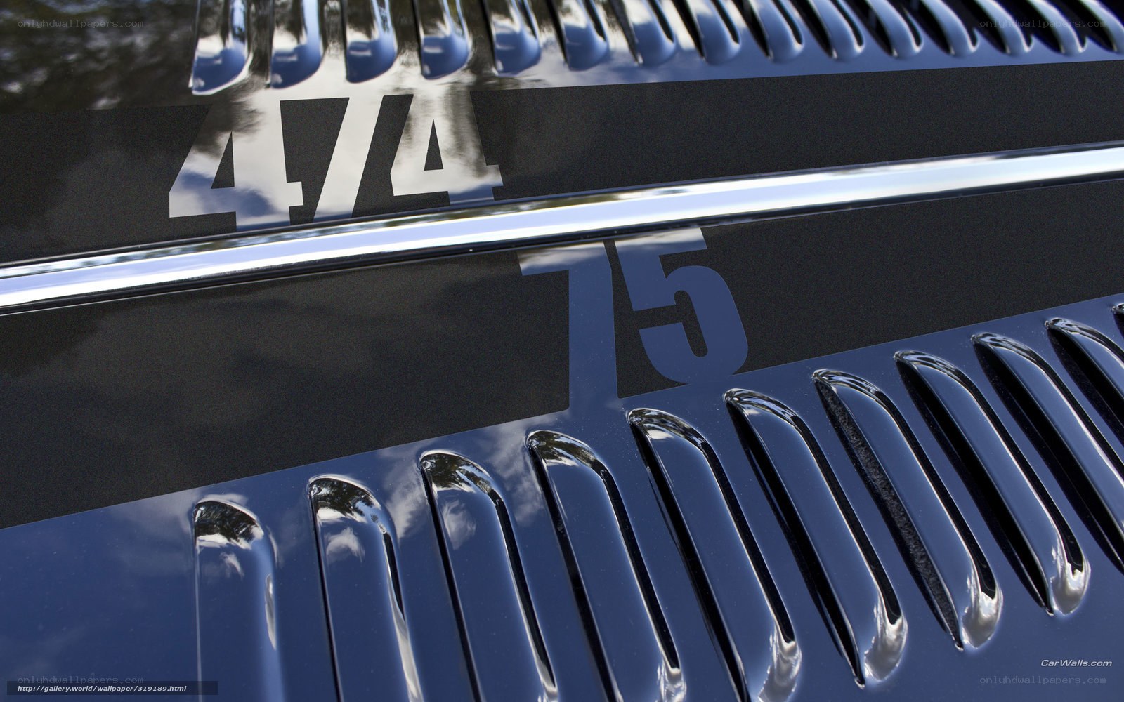 car grille with 4/4 75 text
