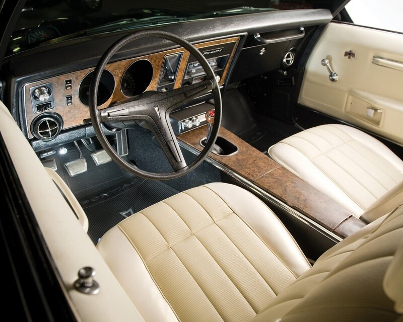 Car Interior — Beige, Classic, Photograph, Steering Wheel, Dashboard