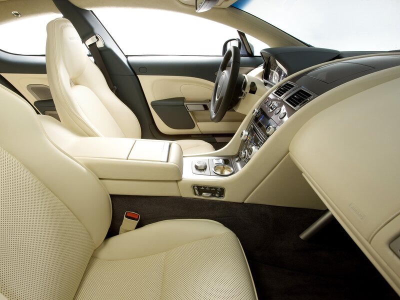 Car Interior — Beige, Luxurious, Photograph, Steering Wheel, Center Console, Leather Seats