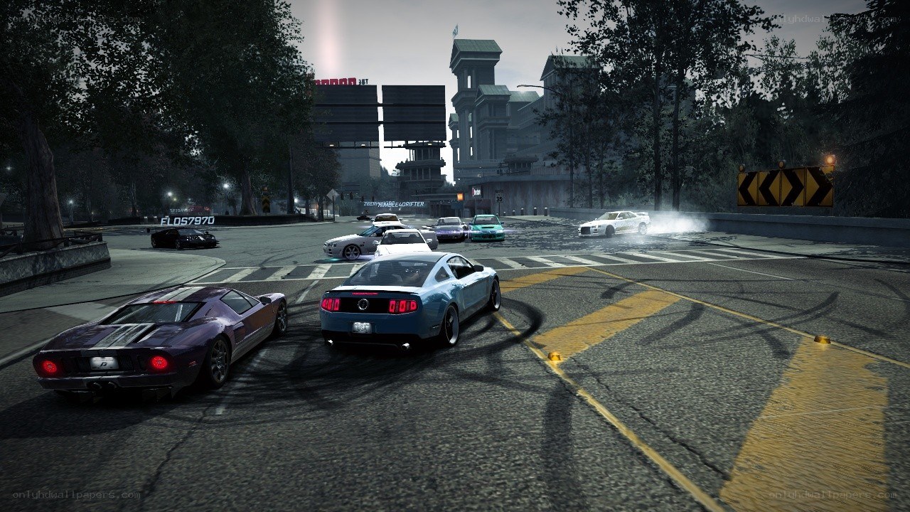 car racing in a city