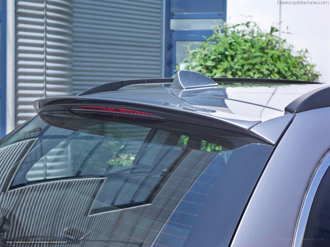 car rear spoiler detail