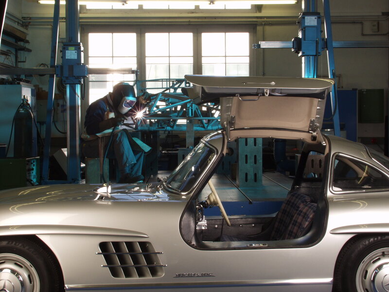 Car restoration workshop