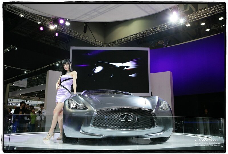 Car show concept car display