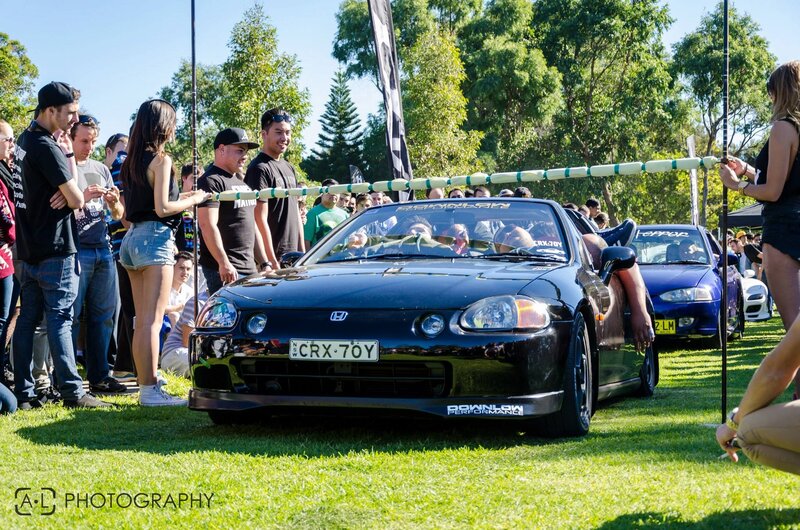 Car show on a sunny day