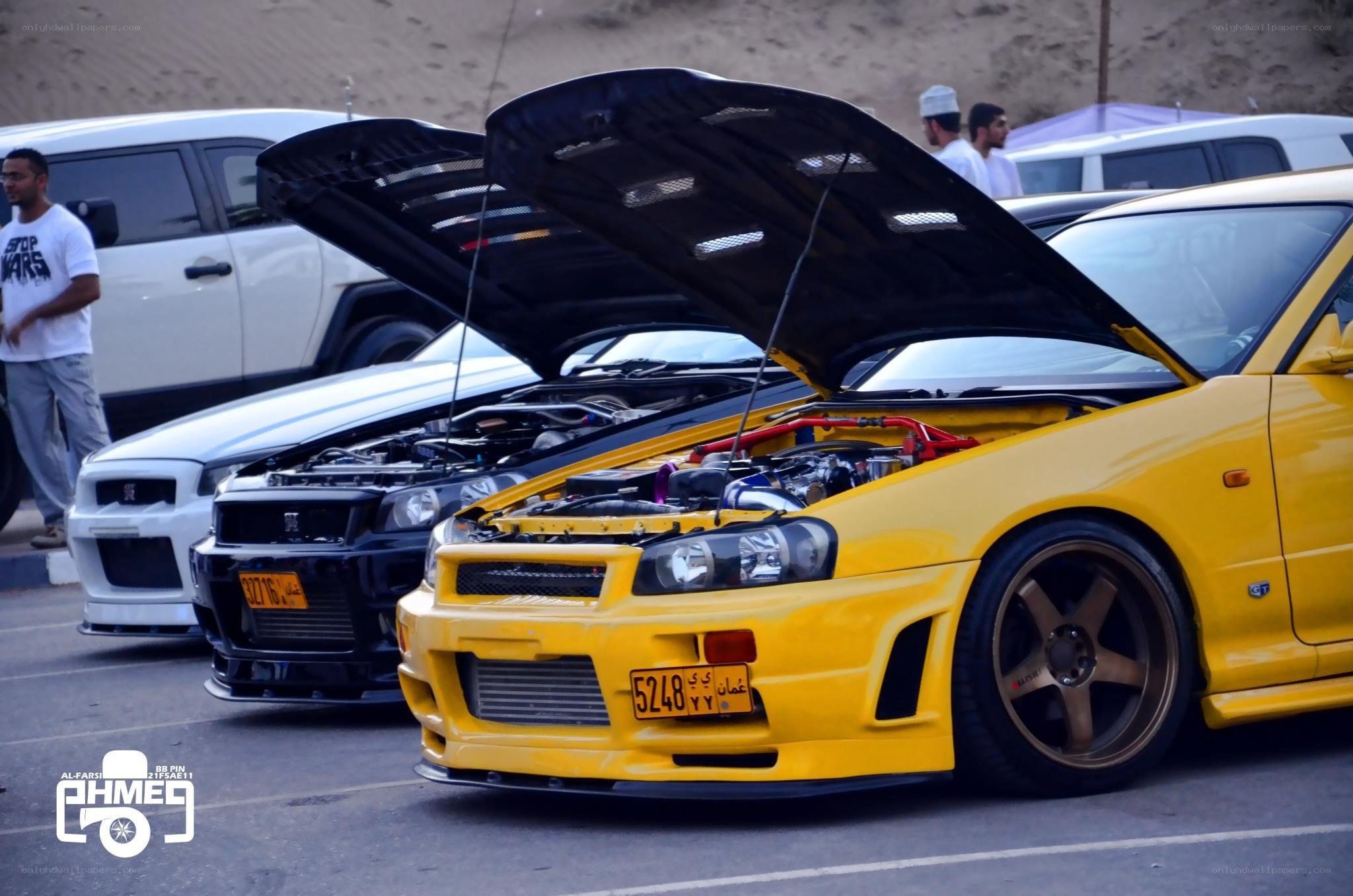Car show with modified cars