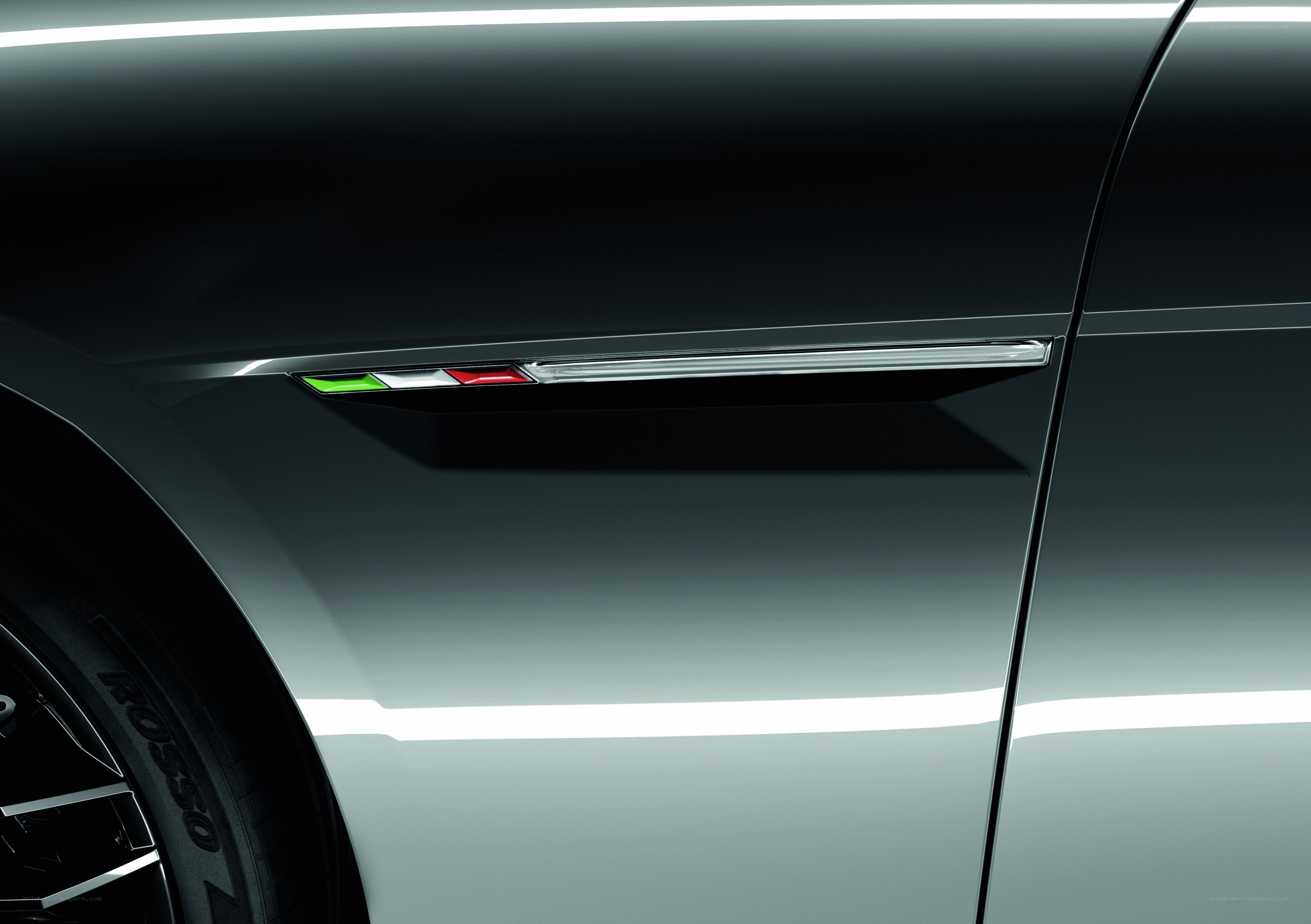 car side panel detail