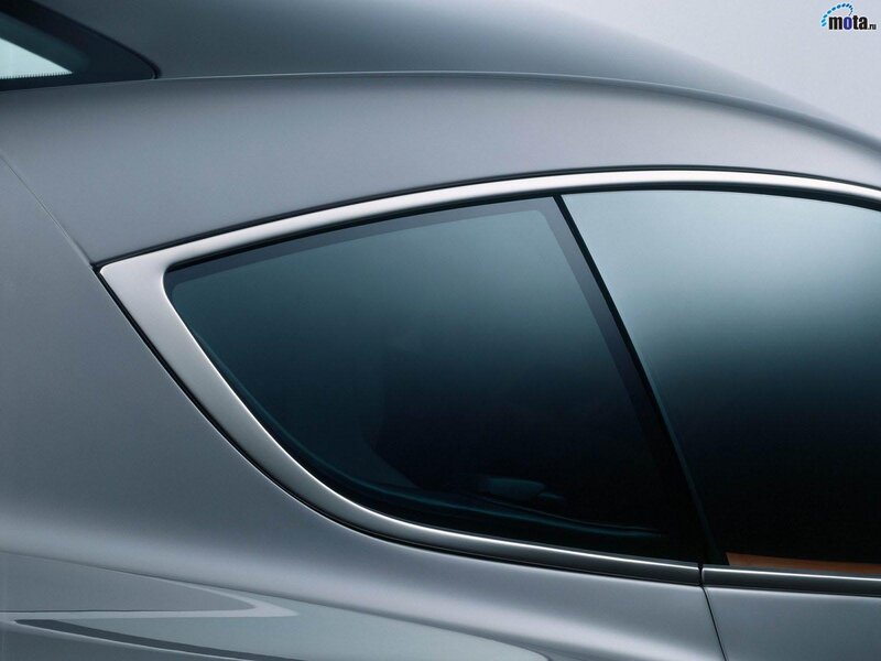 car side window detail