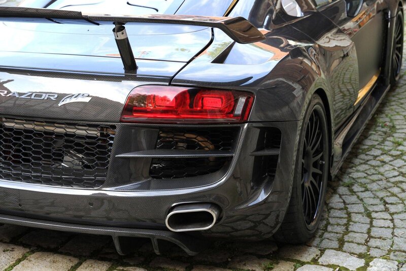 carbon fiber Audi R8 rear view