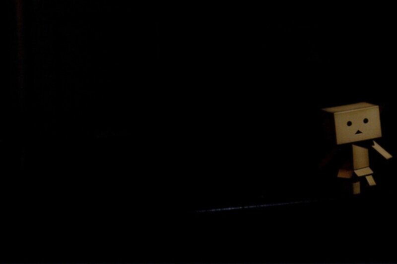 Cardboard Box Figure — Black, Solitary