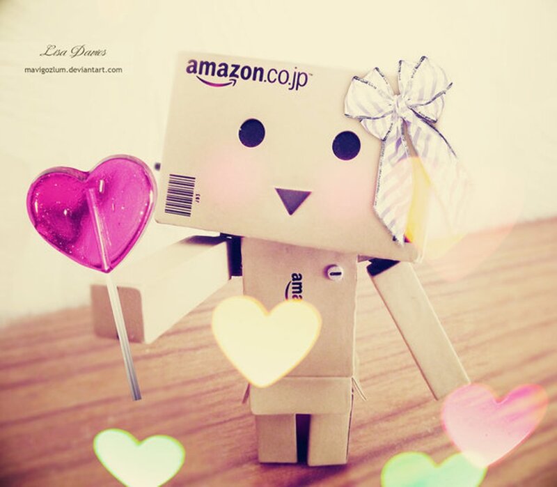 Cardboard Box Robot — Brown, Sweet