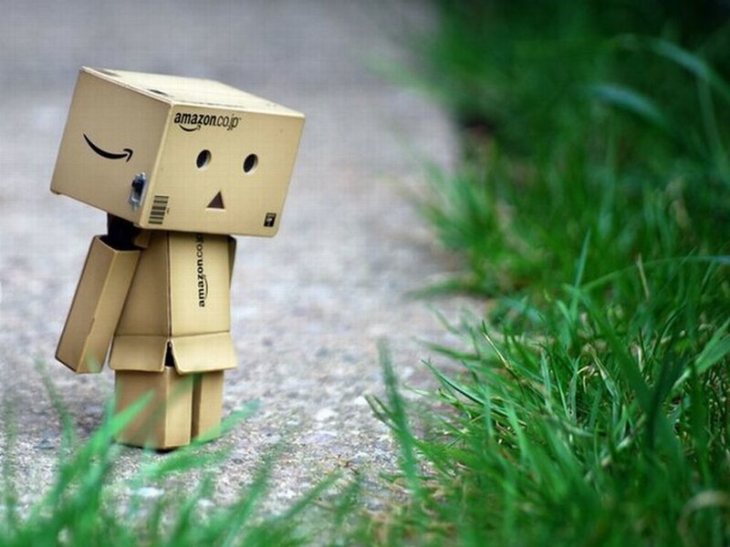 Cardboard Box Robot — Brown