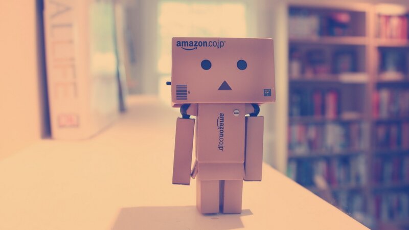 Cardboard Robot Figure — Pink