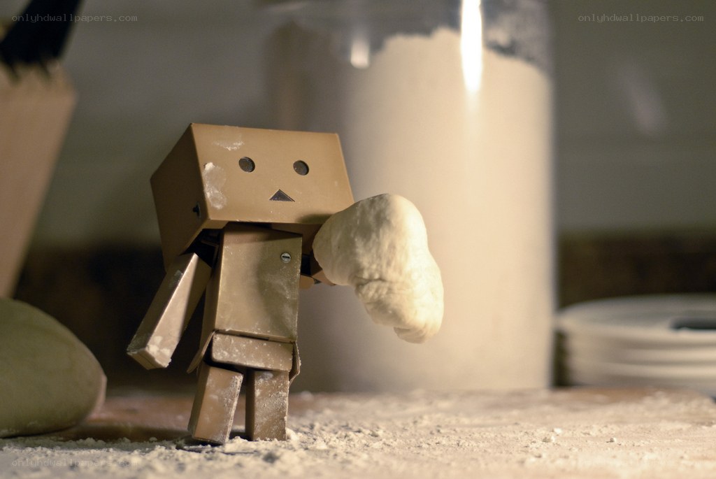 Cardboard robot with dough