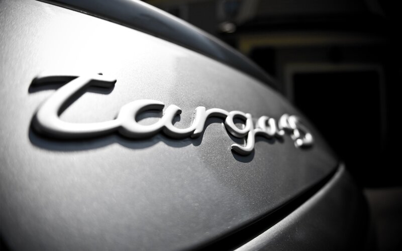 Cargos car emblem close-up