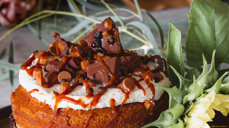 Carrot Cake with Toppings