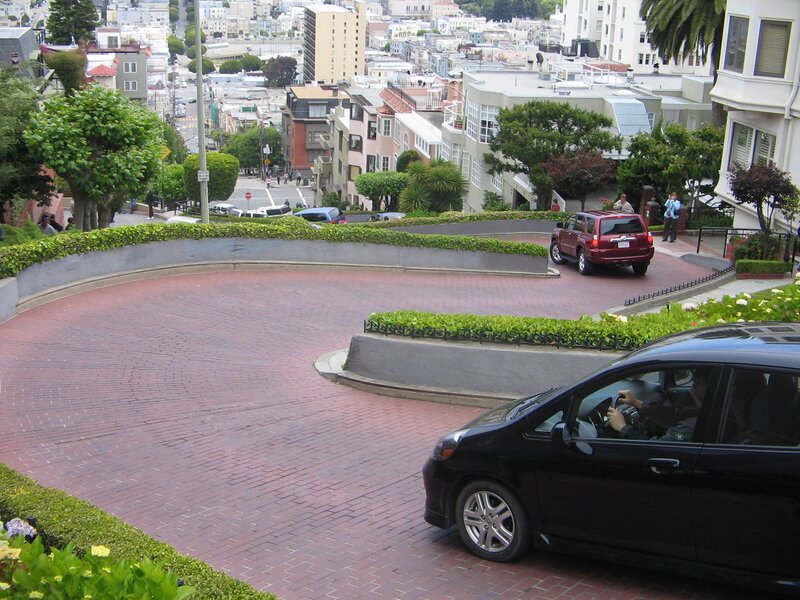 Cars on Lombard Street