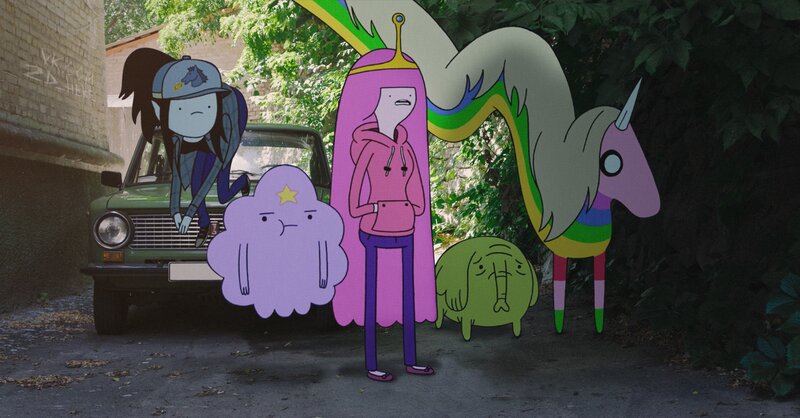 Cartoon Characters in Alley — Purple