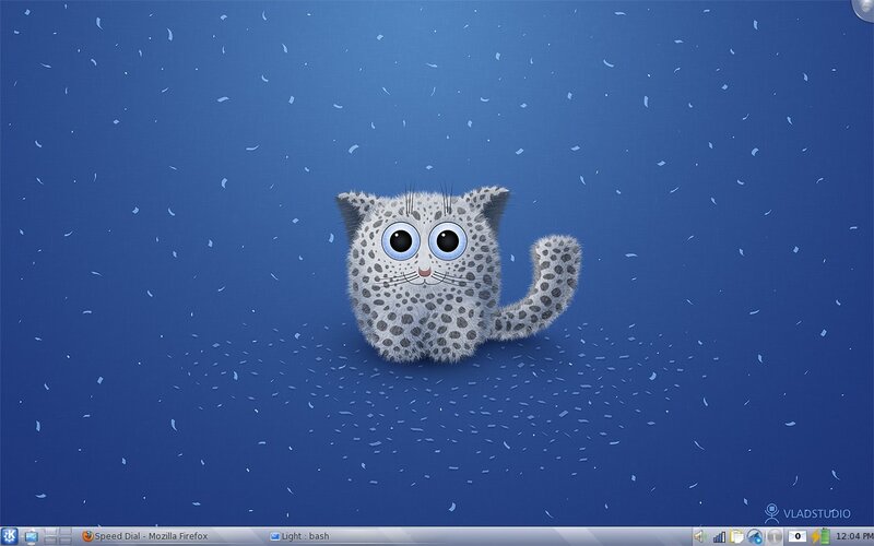 Cartoon Snow Leopard Cub — Blue