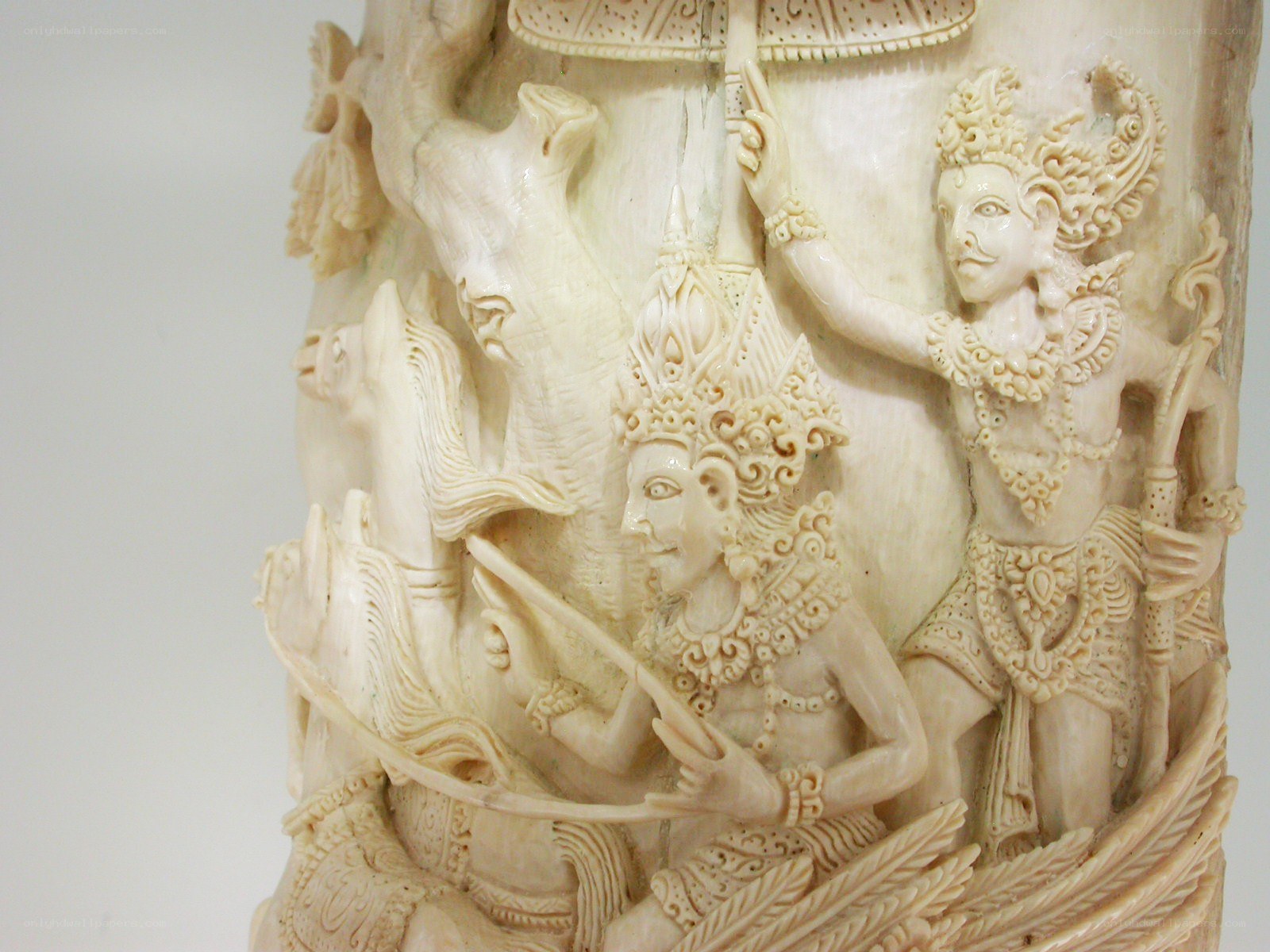 Carved ivory sculpture
