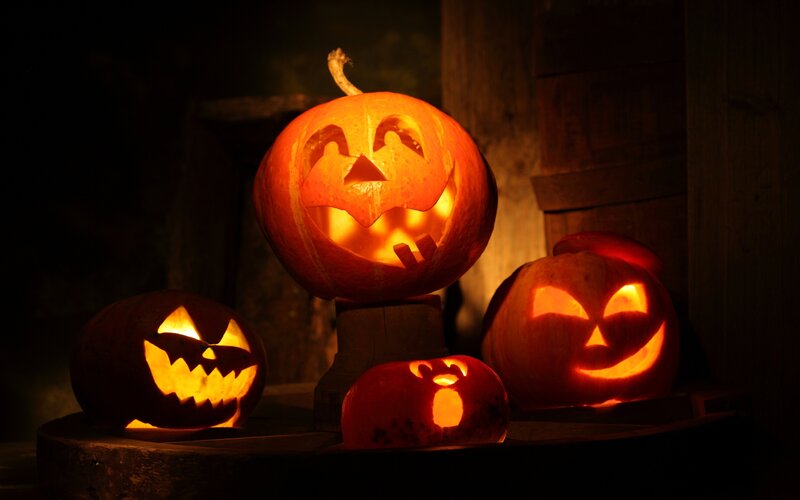 Carved Pumpkins at Night — Orange, Dark