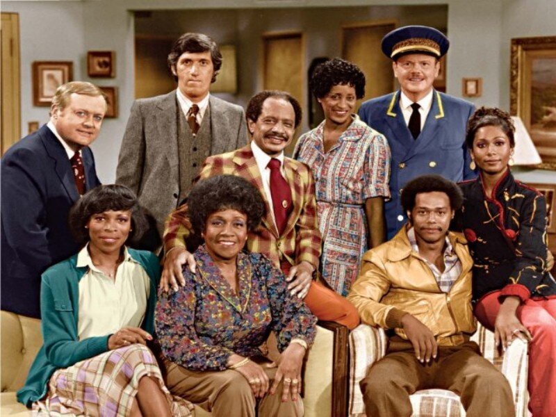 Cast of a Sitcom — Blue