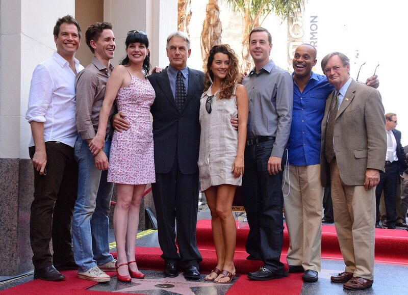 Cast on Red Carpet