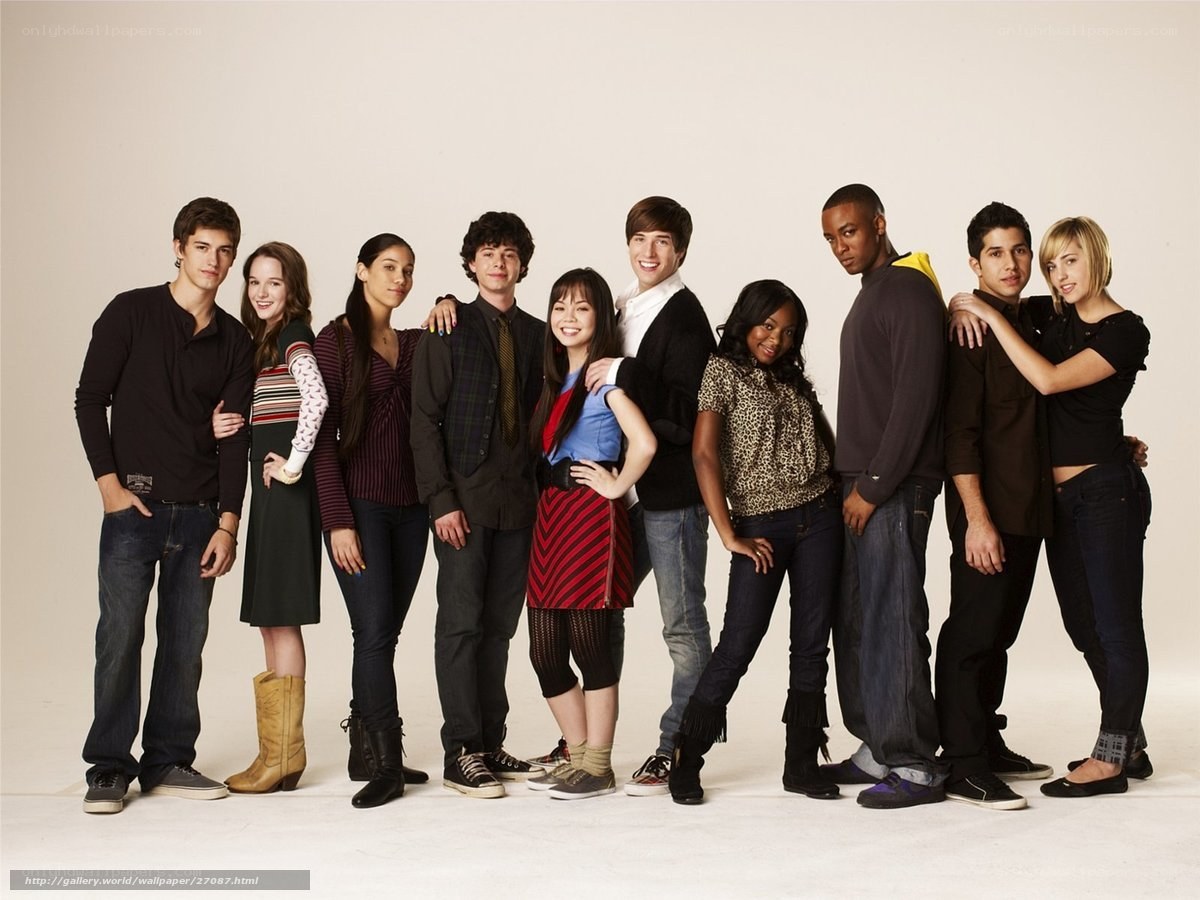 cast photo of a teen drama