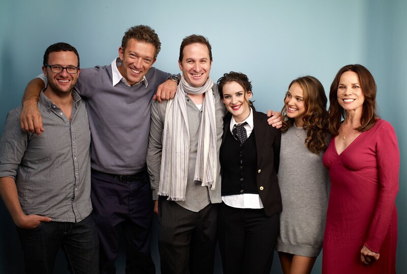 cast photo of six actors