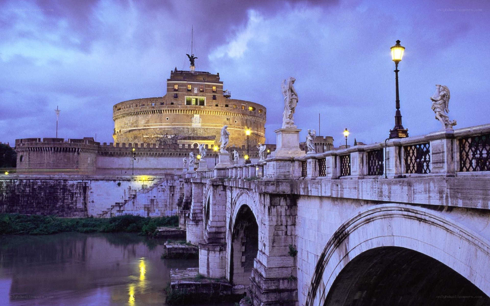 Castel Sant'Angelo at dusk