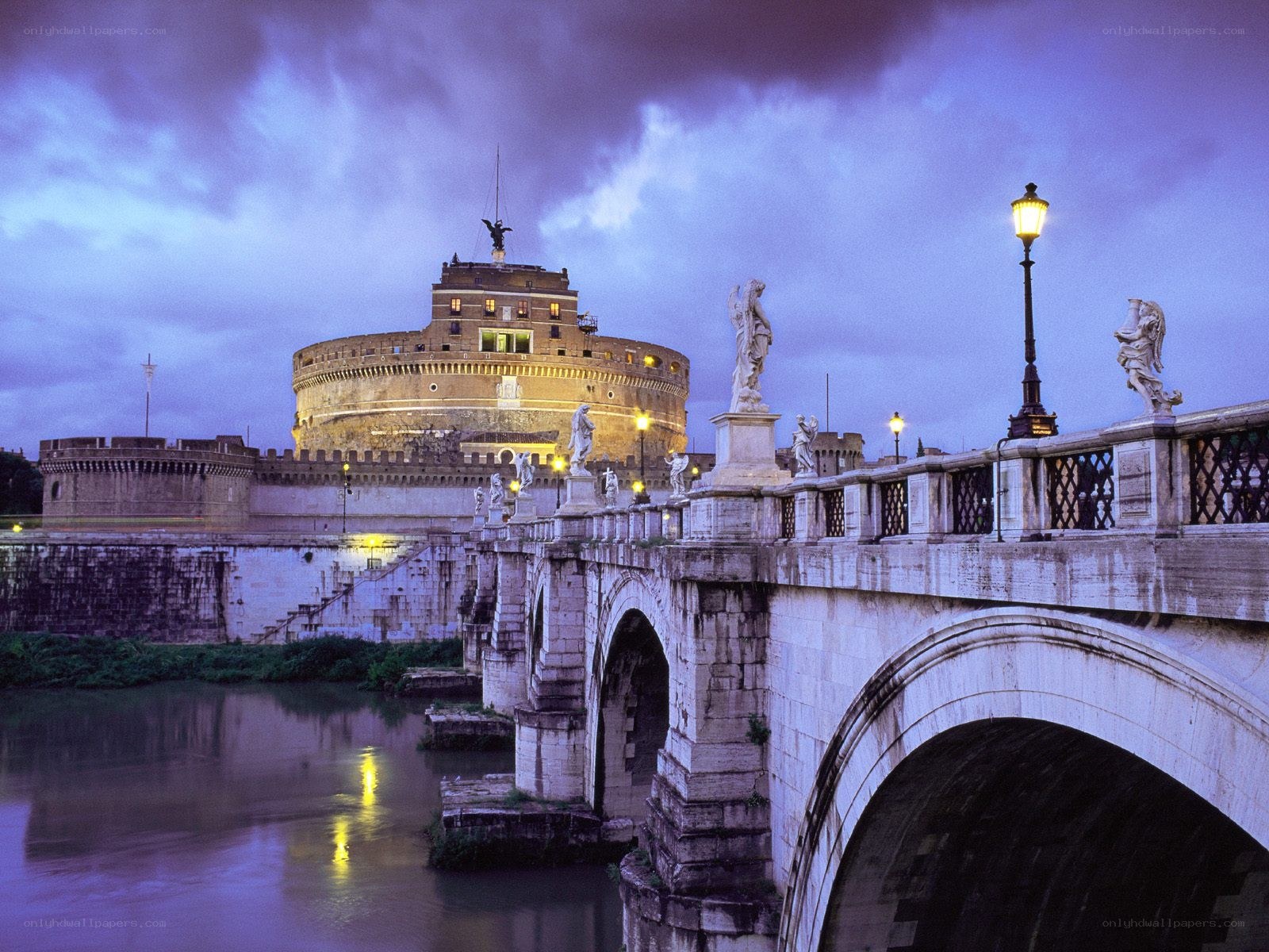 Castel Sant'Angelo at dusk