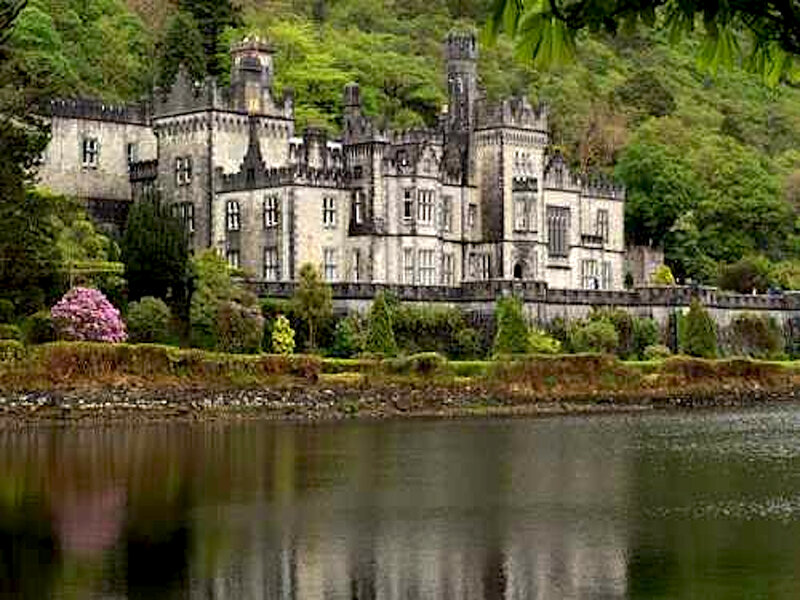 Castle by a Lake — Green, Serene, Afternoon, Photograph, Trees