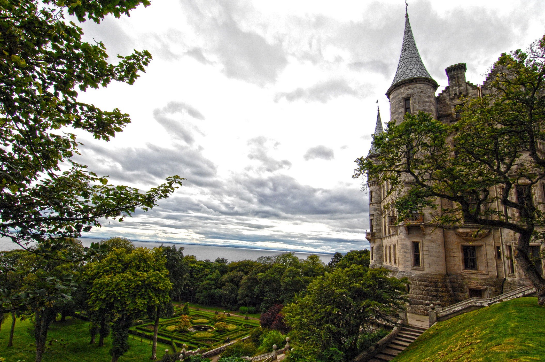 Castle by the sea